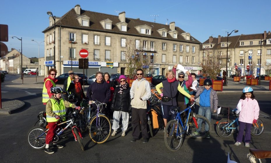 Le départ, place Carnot.