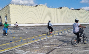 COALLIA : Des stagiaires de vélo-école pour adultes motivées !