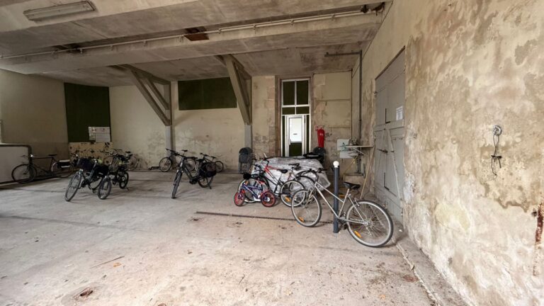Bientôt un nouvel atelier à Compiègne pour VélOOise : aidez-nous à l’équiper